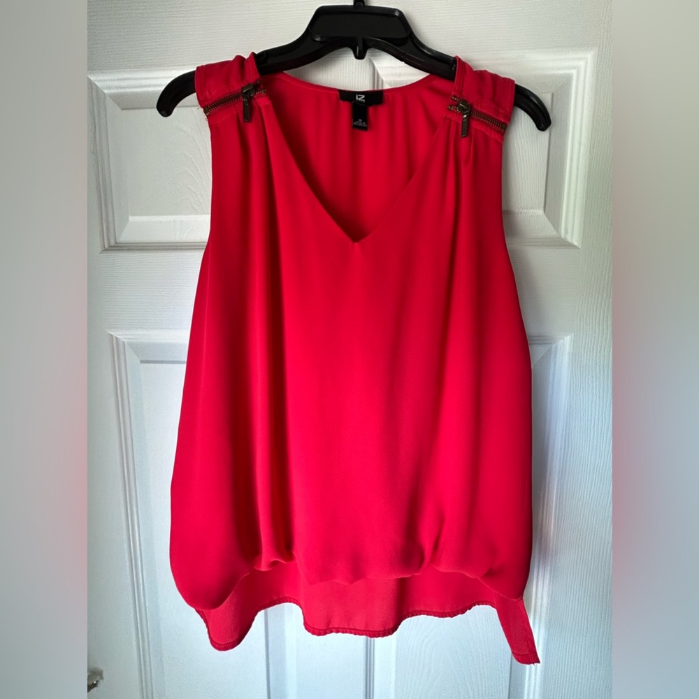 Like new women’s dress shirt